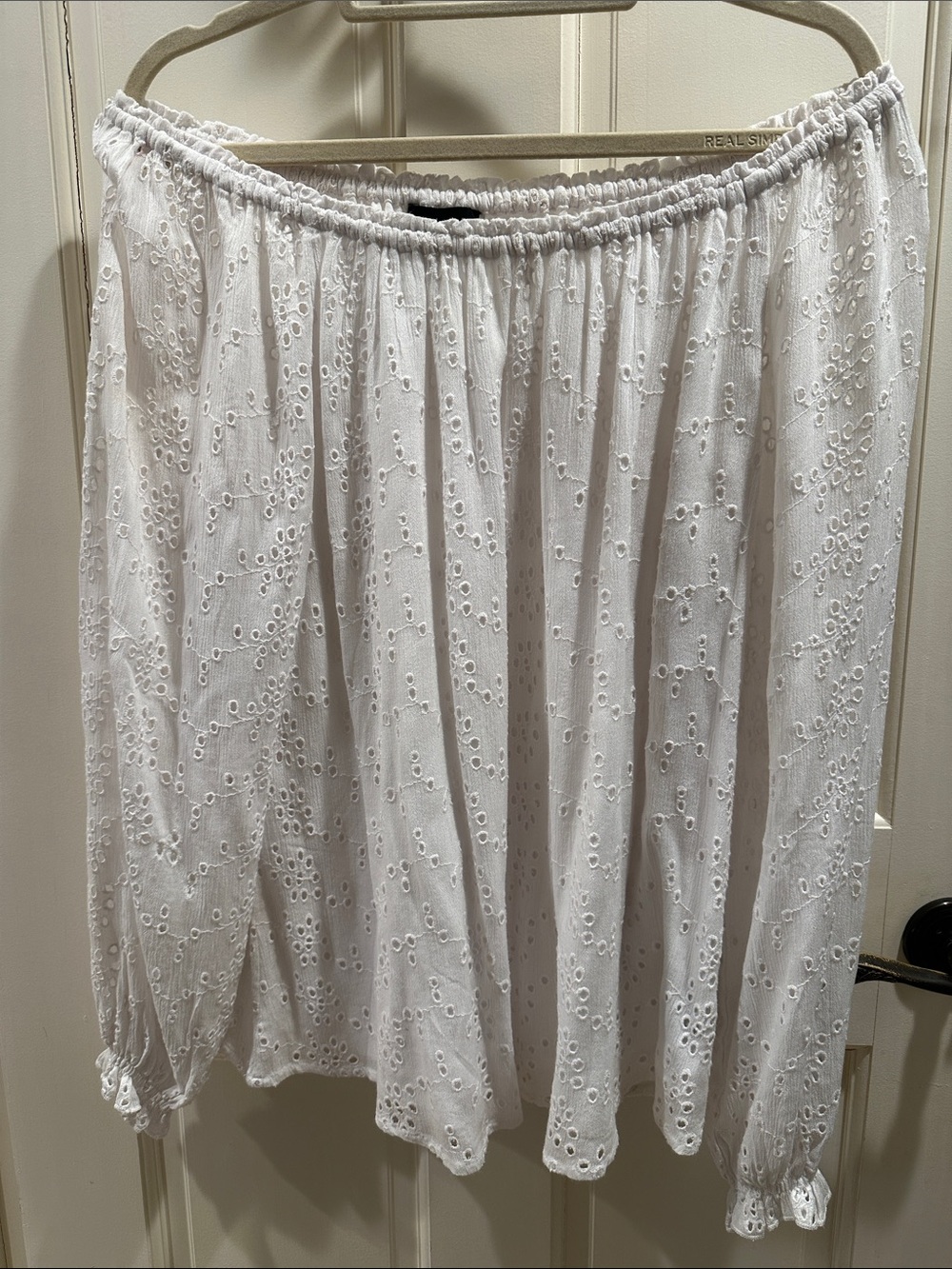 Sanctuary White Eyelet size XL  top